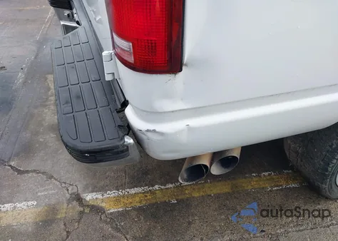 1999 Chevrolet Suburban 1500 Lt из США, поврежденный, VIN 1GNFK16R4XJ371464